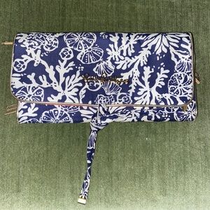 Lilly Pulitzer travel jewelry on a roll pouch, In The Groove mini, NWOT